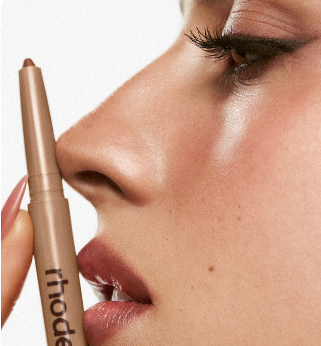 peptide lip shape
THE CONTOURING LIP SHAPER- Color: balance - caramel brown