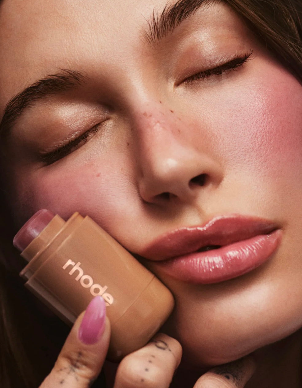 pocket blush
THE NATURAL FLUSH ( sleepy girl )