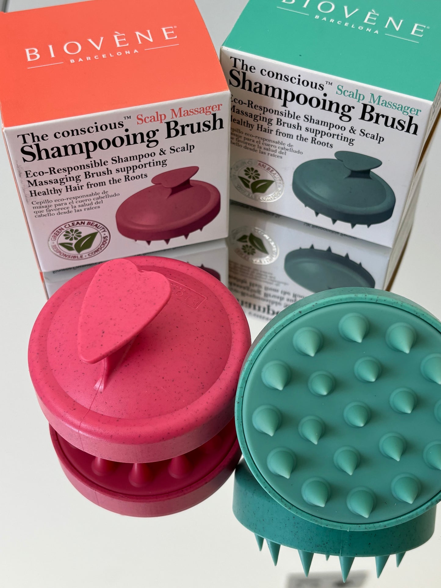 Массажер для кожи головы Biovène Barcelona Scalp Massager.