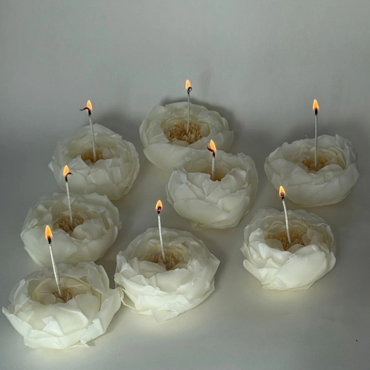 Handmade Flower Candle – Beige Champagne