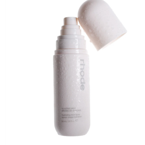 glazing mist
THE HYDRATING FACE SPRAY